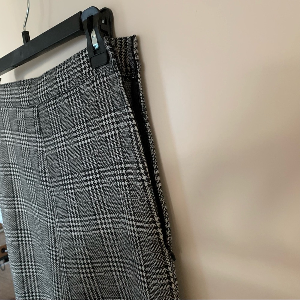 Houndstooth High Rise Pants - Picture 8 of 8